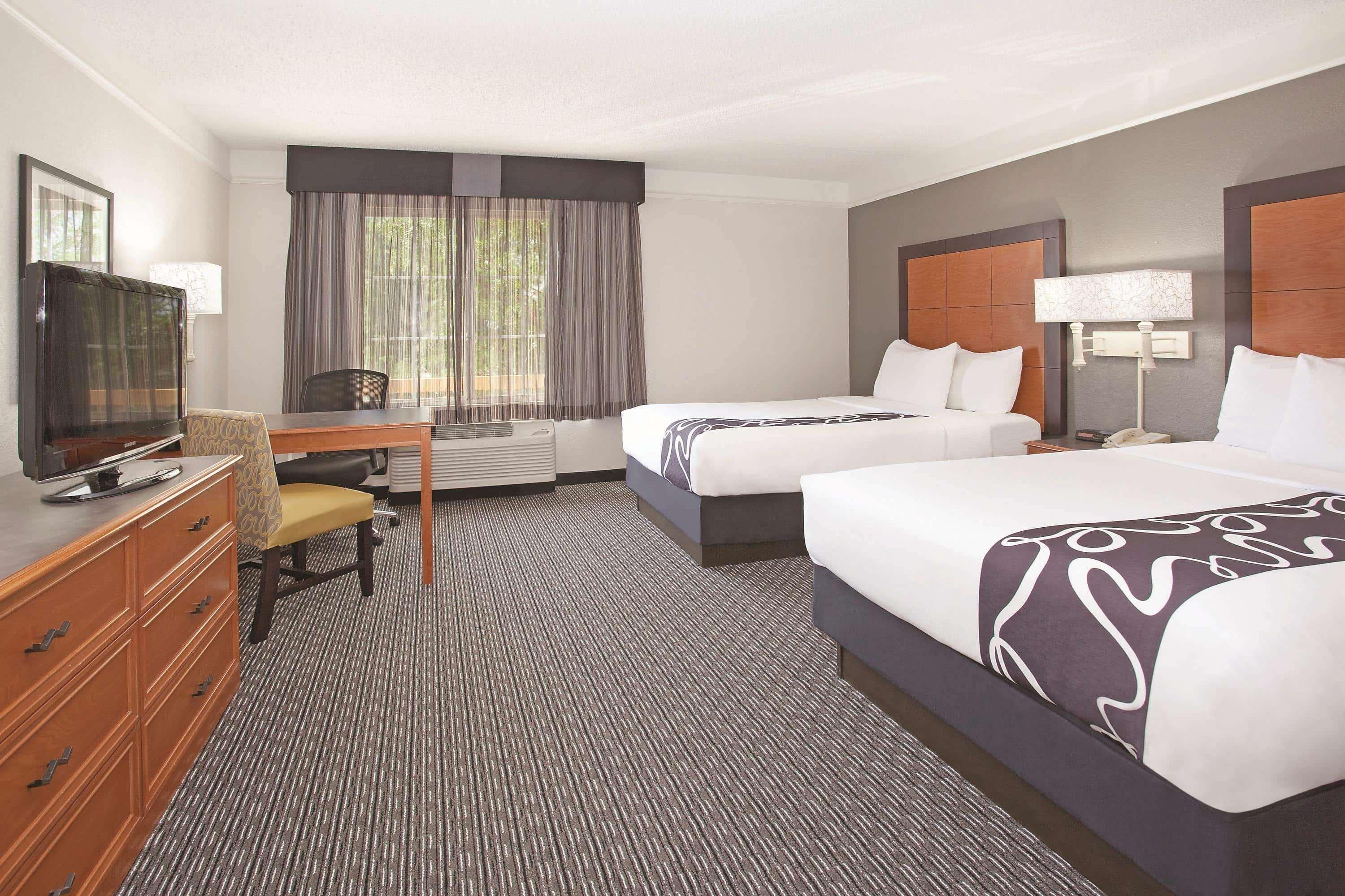La Quinta By Wyndham Pueblo Hotel Ngoại thất bức ảnh