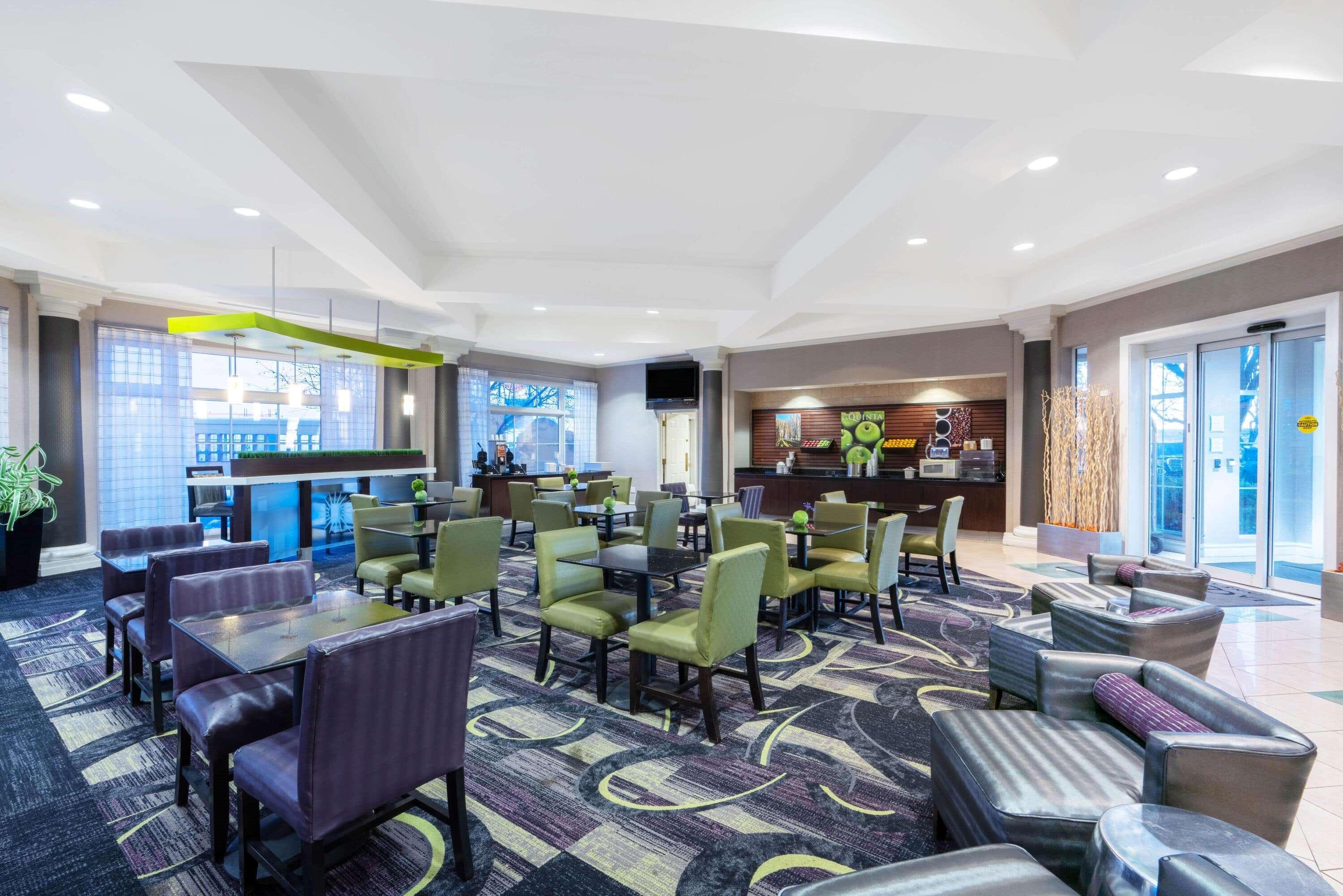 La Quinta By Wyndham Pueblo Hotel Ngoại thất bức ảnh