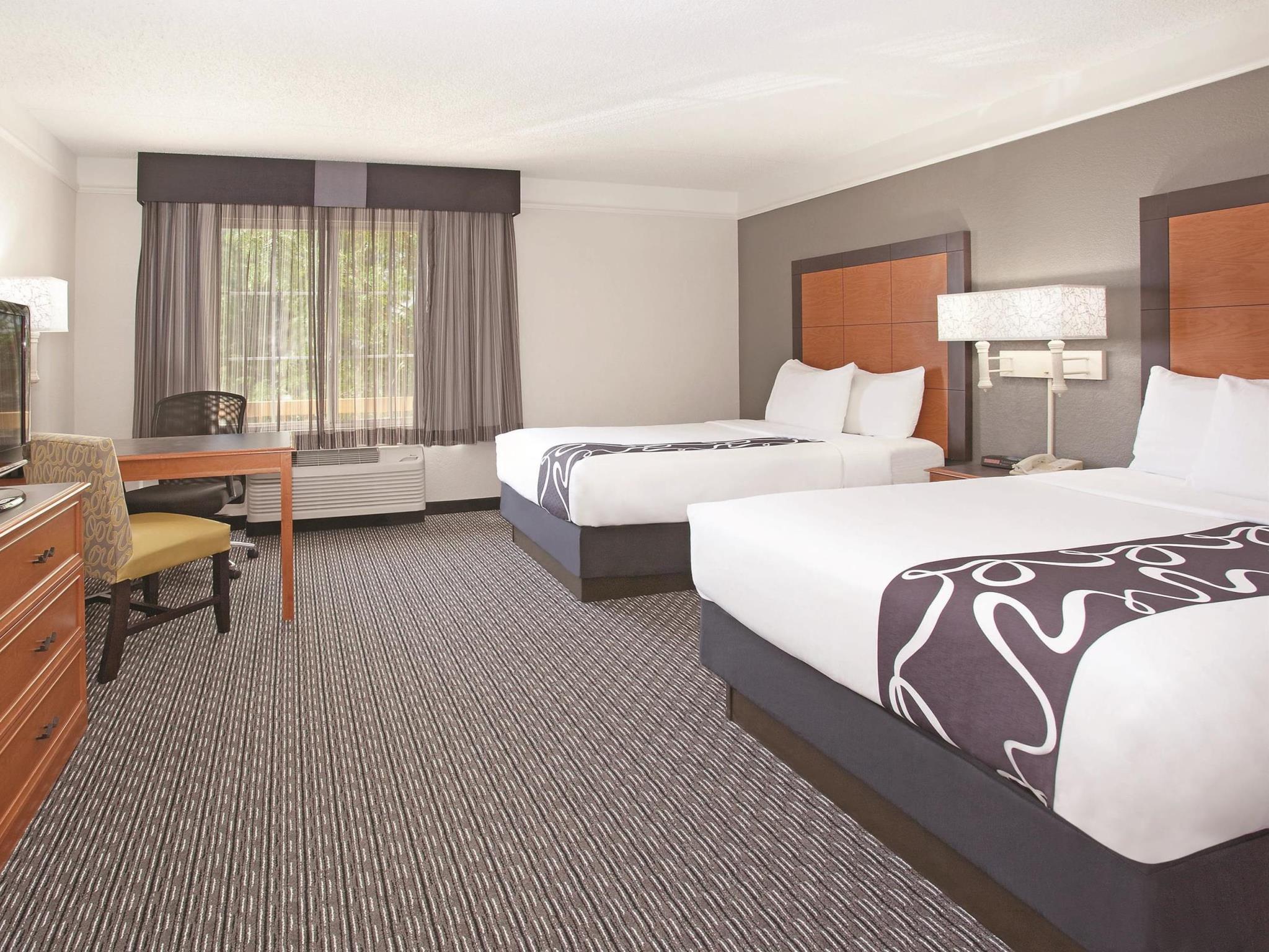 La Quinta By Wyndham Pueblo Hotel Ngoại thất bức ảnh