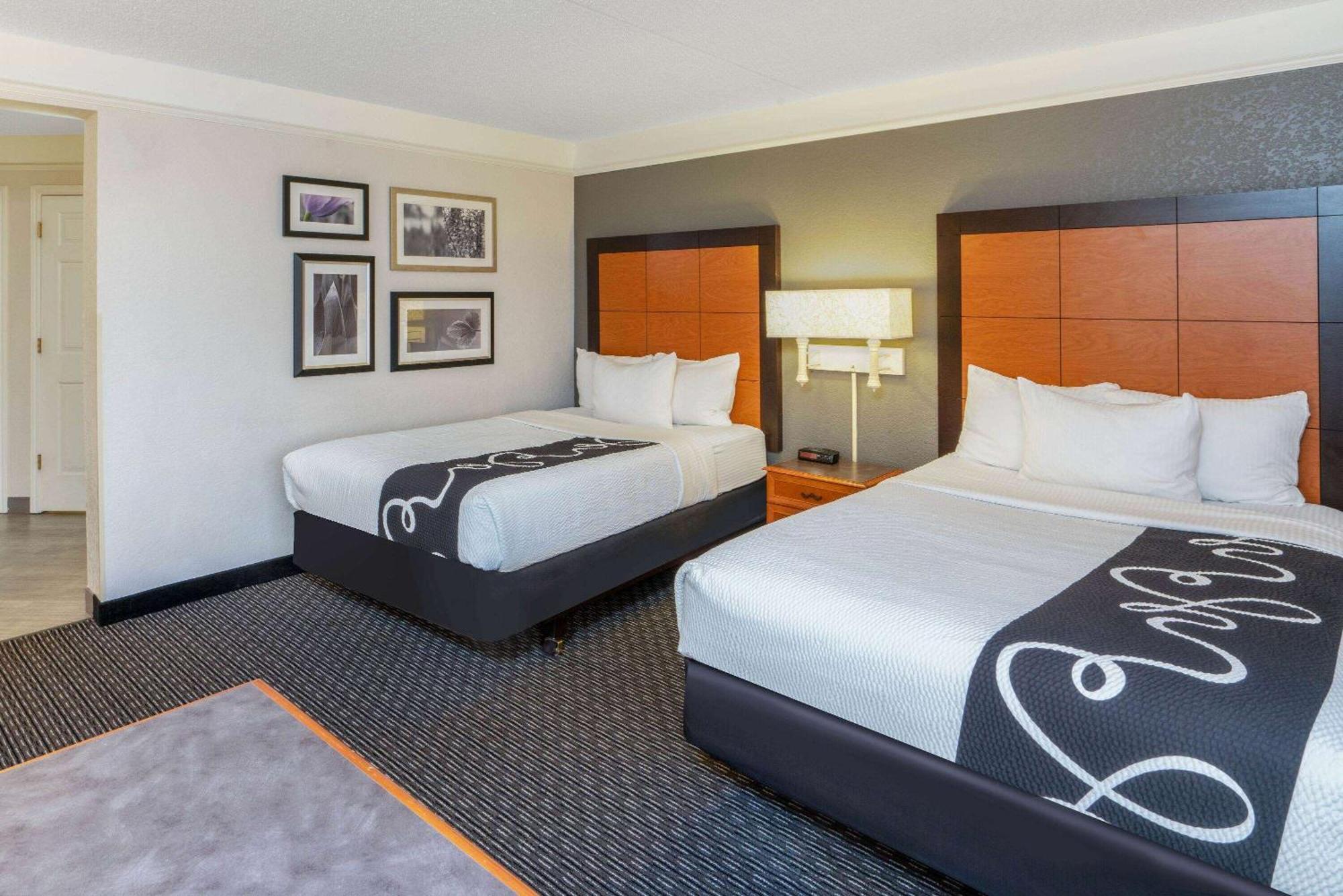 La Quinta By Wyndham Pueblo Hotel Ngoại thất bức ảnh